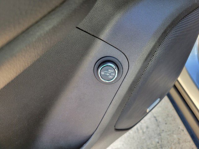 Used 2023 GMC Acadia Denali w/ Denali Ultimate Package image 14