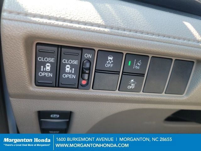 Used 2019 Honda Odyssey EX image 13
