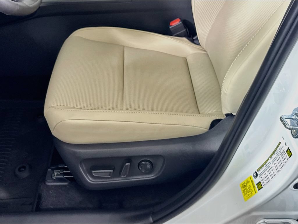 Certified 2026 Toyota RAV4 Limited AWD/4WD image 25