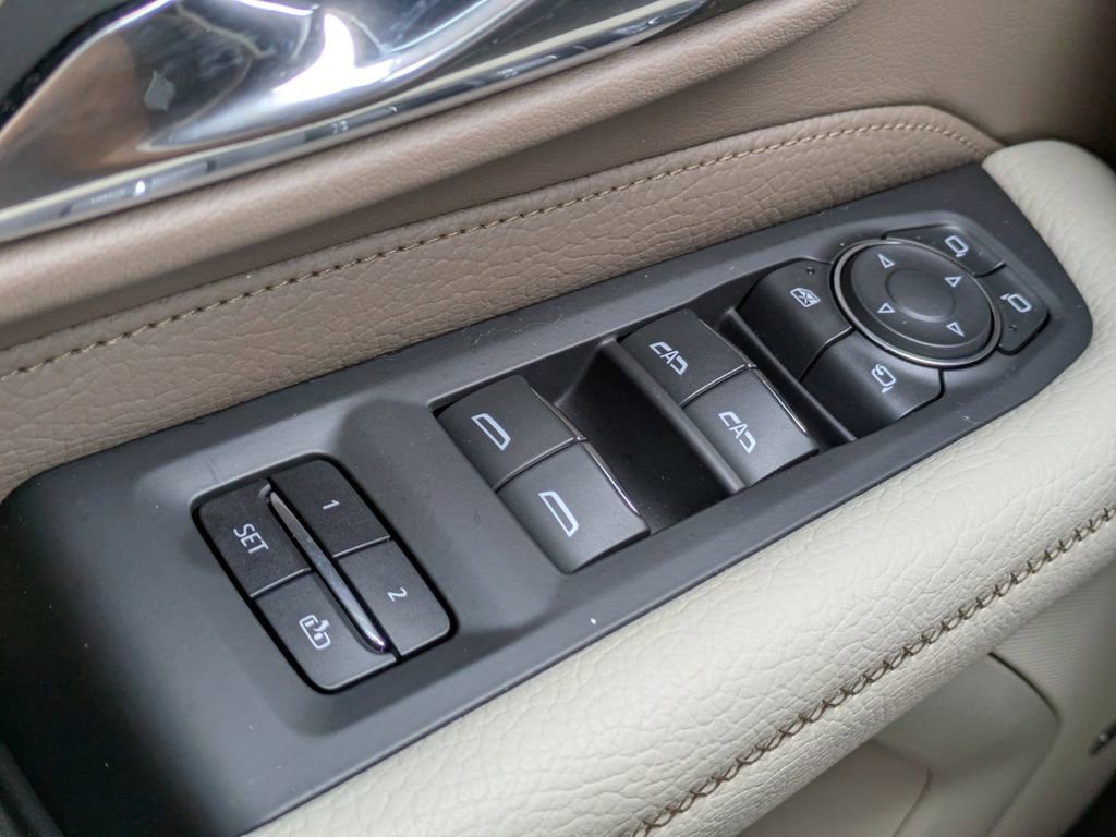 Used 2021 GMC Yukon XL Denali w/ Denali Premium Package RWD image 27