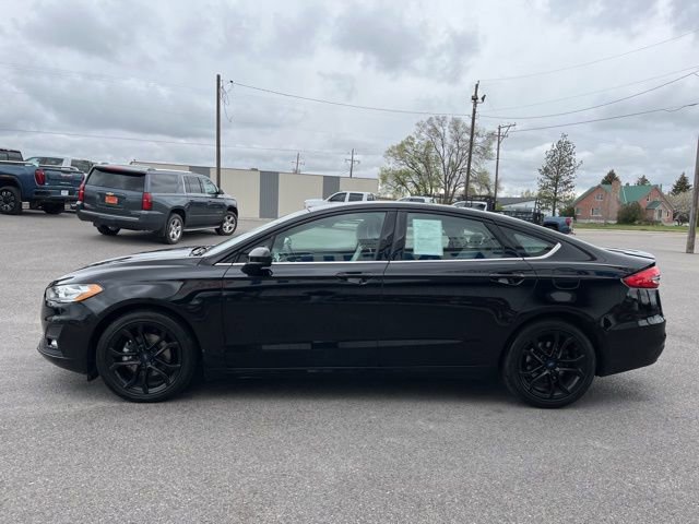 Used 2019 Ford Fusion SE w/ Equipment Group 151A image 9