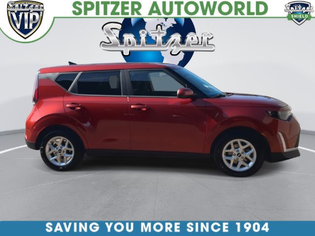 Used 2023 Kia Soul LX w/ LX Technology Package FWD image 11