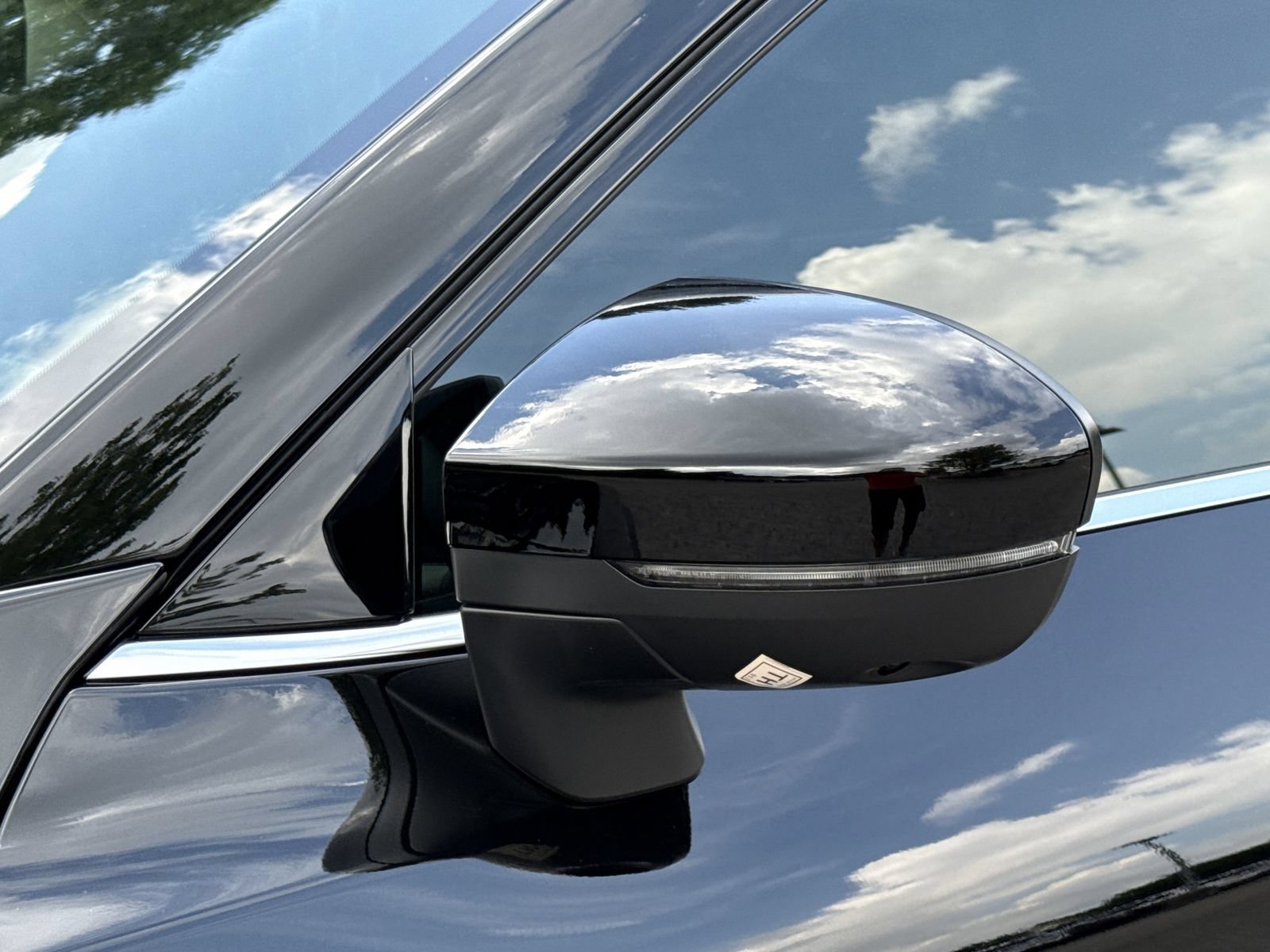 New 2026 Nissan Pathfinder Platinum FWD image 26