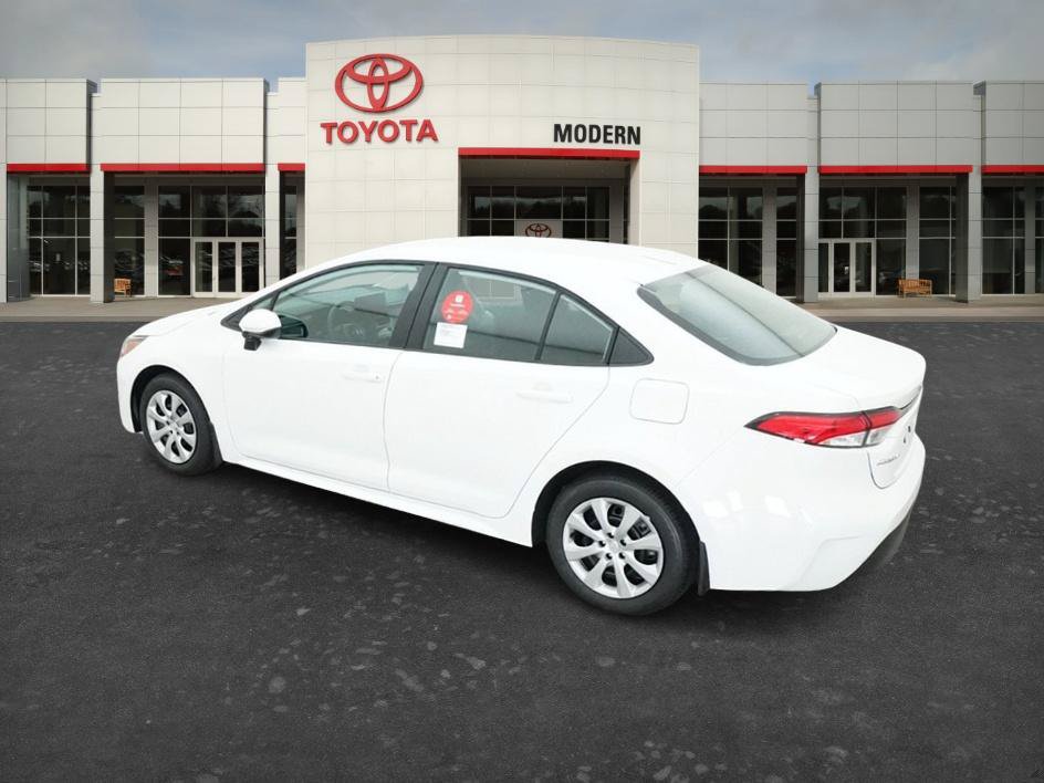 New 2027 Toyota Corolla LE FWD image 15