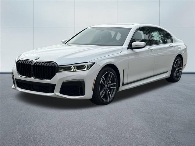 Used 2021 BMW 750i xDrive w/ Autobahn Package AWD/4WD image 11