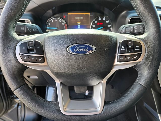 Used 2023 Ford Explorer XLT w/ Equipment Group 202A image 25