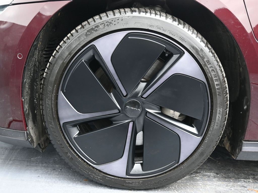 Used 2024 Lucid Air Touring image 10