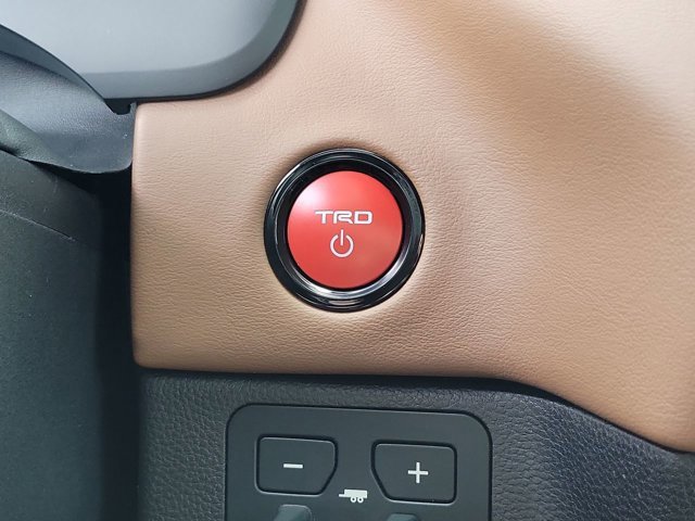 Used 2025 Toyota Sequoia 1794 Edition w/ TRD Off-Road Package image 34