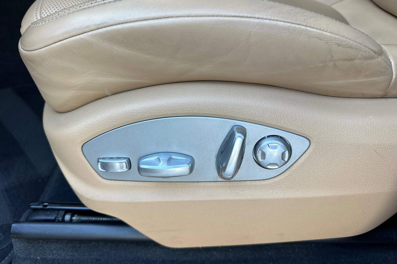 Used 2018 Porsche Macan Sport Edition image 14