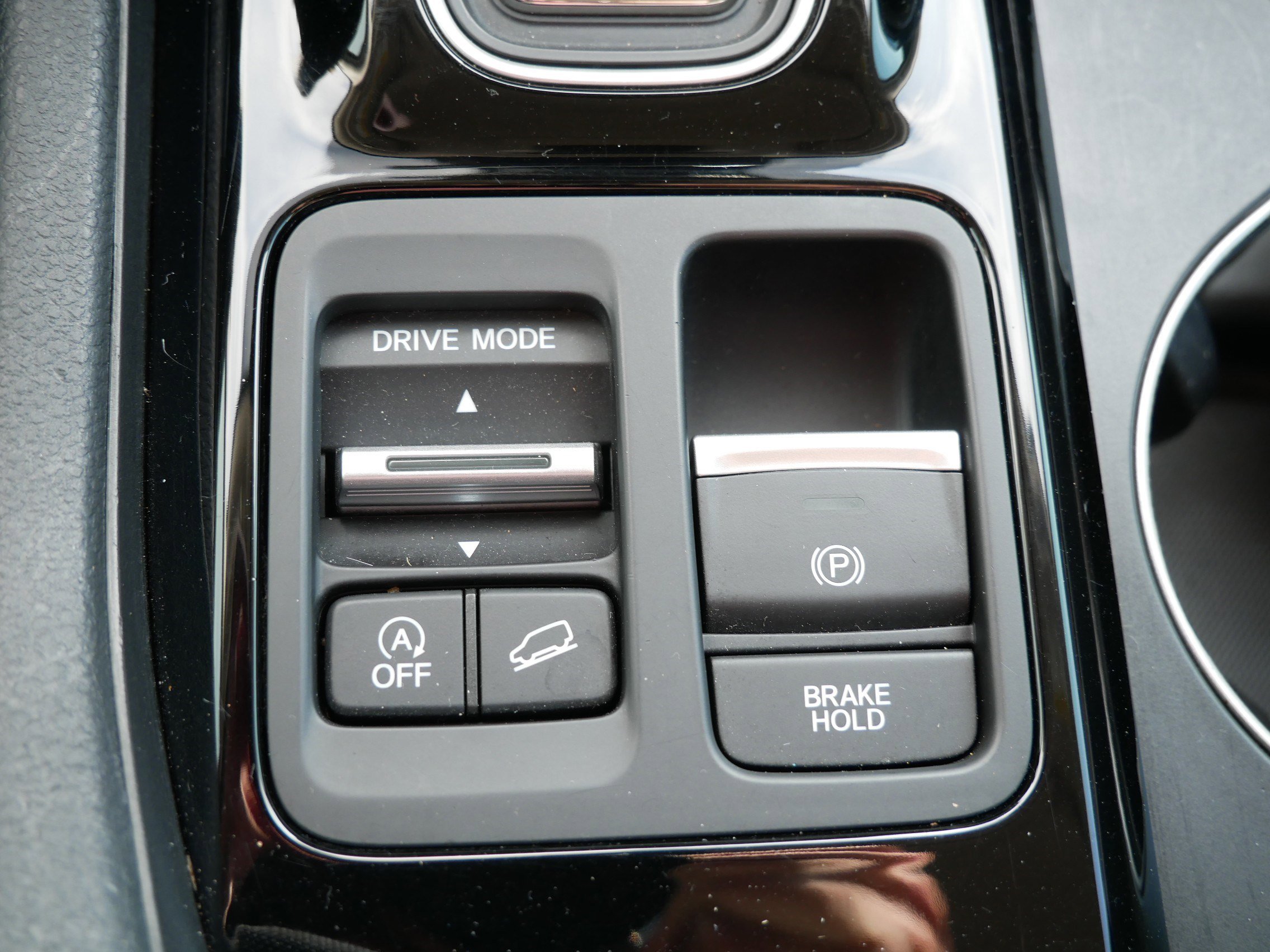 Used 2023 Honda Pilot LX image 32