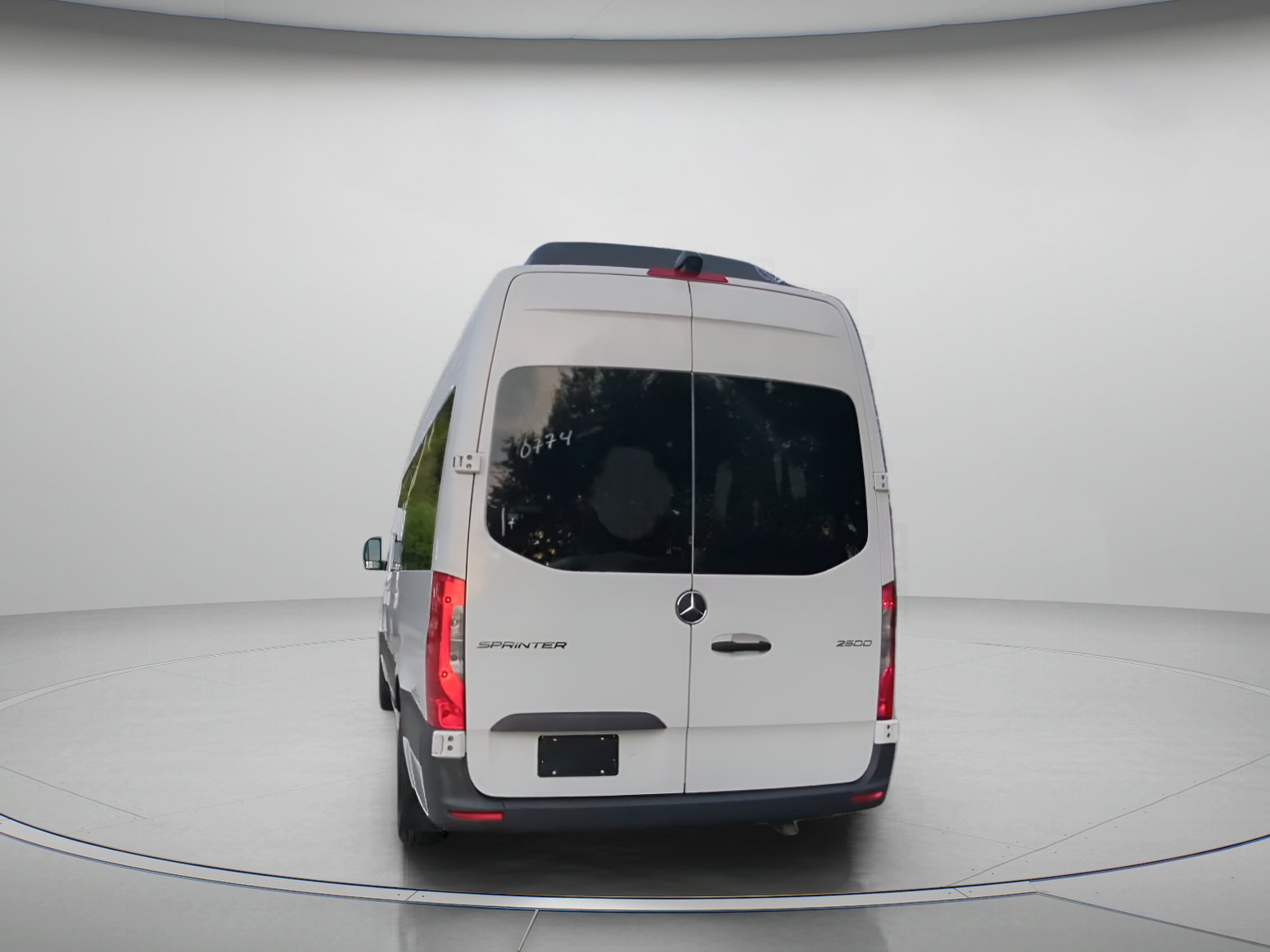 Used 2025 Mercedes-Benz Sprinter 2500 image 24