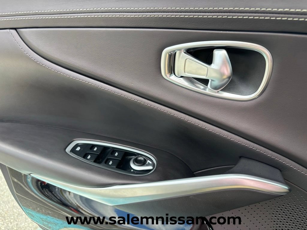 Used 2024 Aston Martin DBX 707 AWD/4WD image 18
