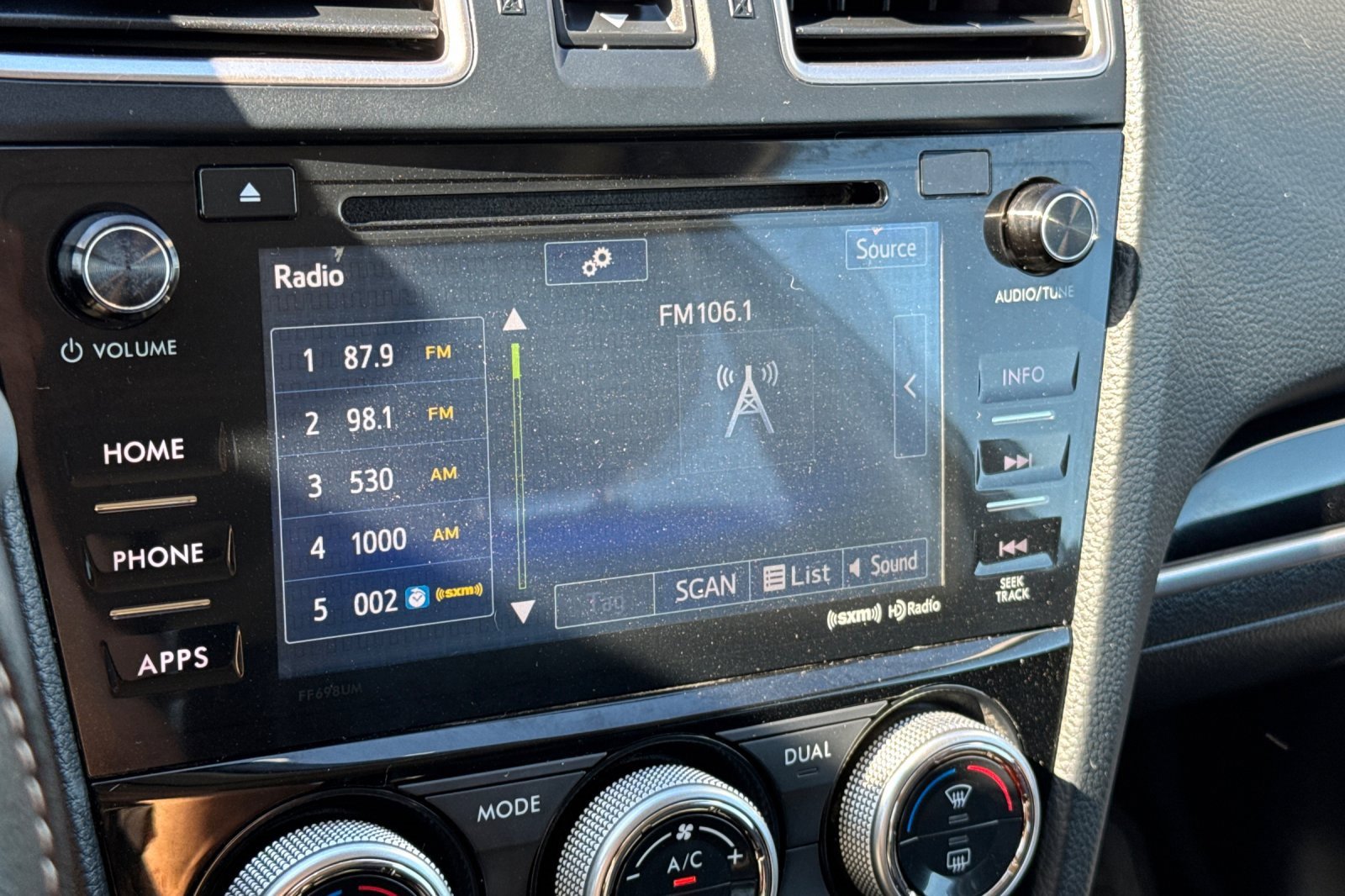 Used 2017 Subaru Forester 2.5i Touring image 18