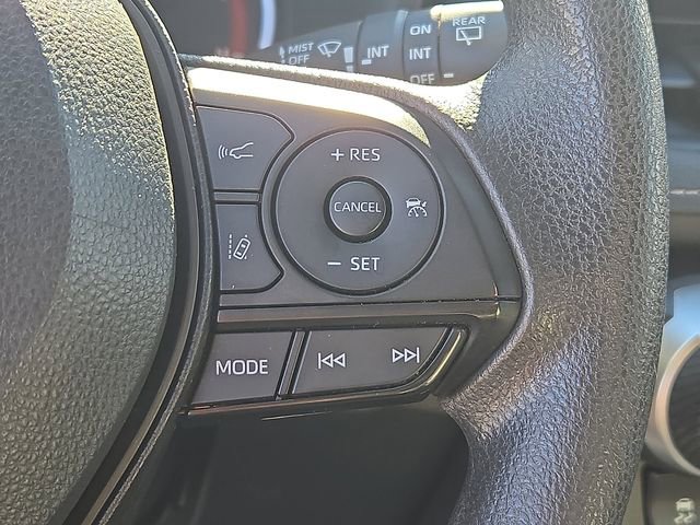 Used 2024 Toyota RAV4 XLE image 21