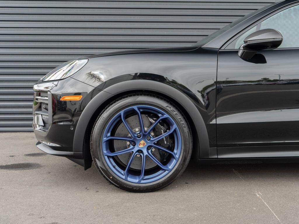 New 2026 Porsche Cayenne Turbo GT image 12