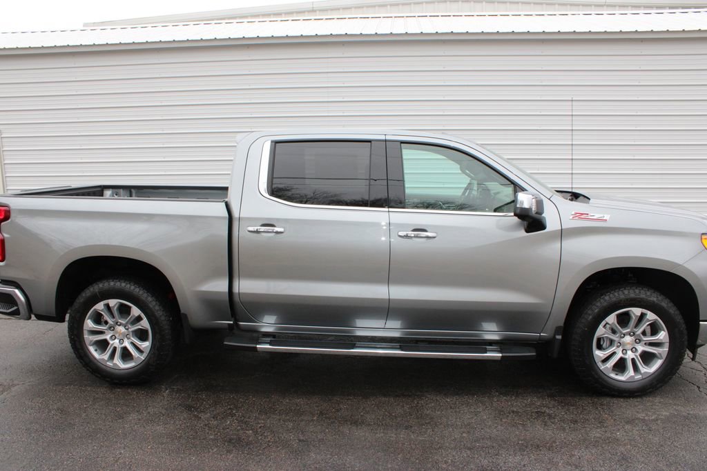 New 2026 Chevrolet Silverado 1500 LTZ w/ Z71 Off-Road Package image 11