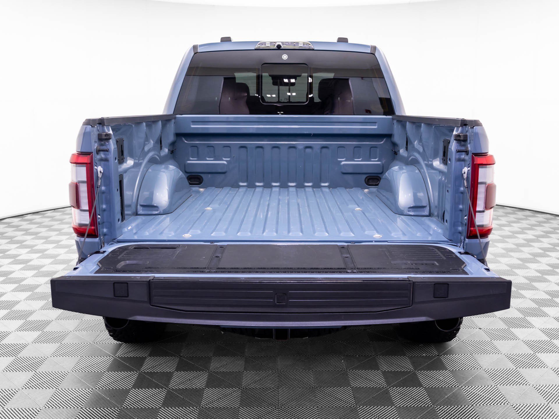 Used 2023 Ford F150 Raptor w/ Raptor 37 Performance Package AWD/4WD image 35
