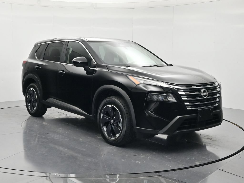 Used 2024 Nissan Rogue SV AWD/4WD image 3