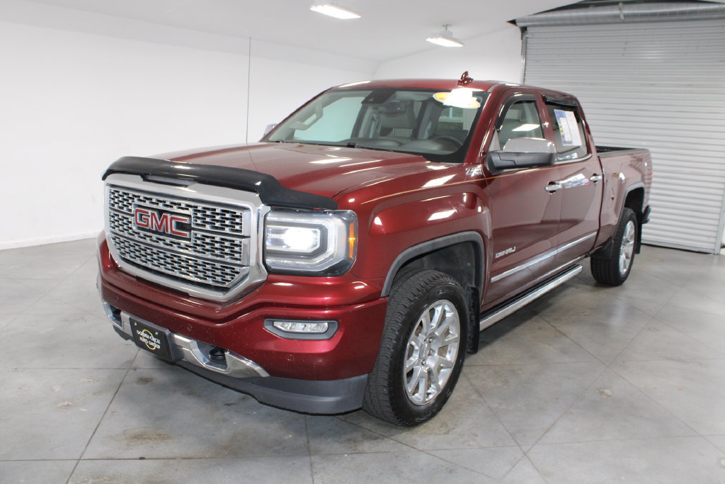 Used 2016 GMC Sierra 1500 Denali w/ Enhanced Driver Alert Package AWD/4WD image 4