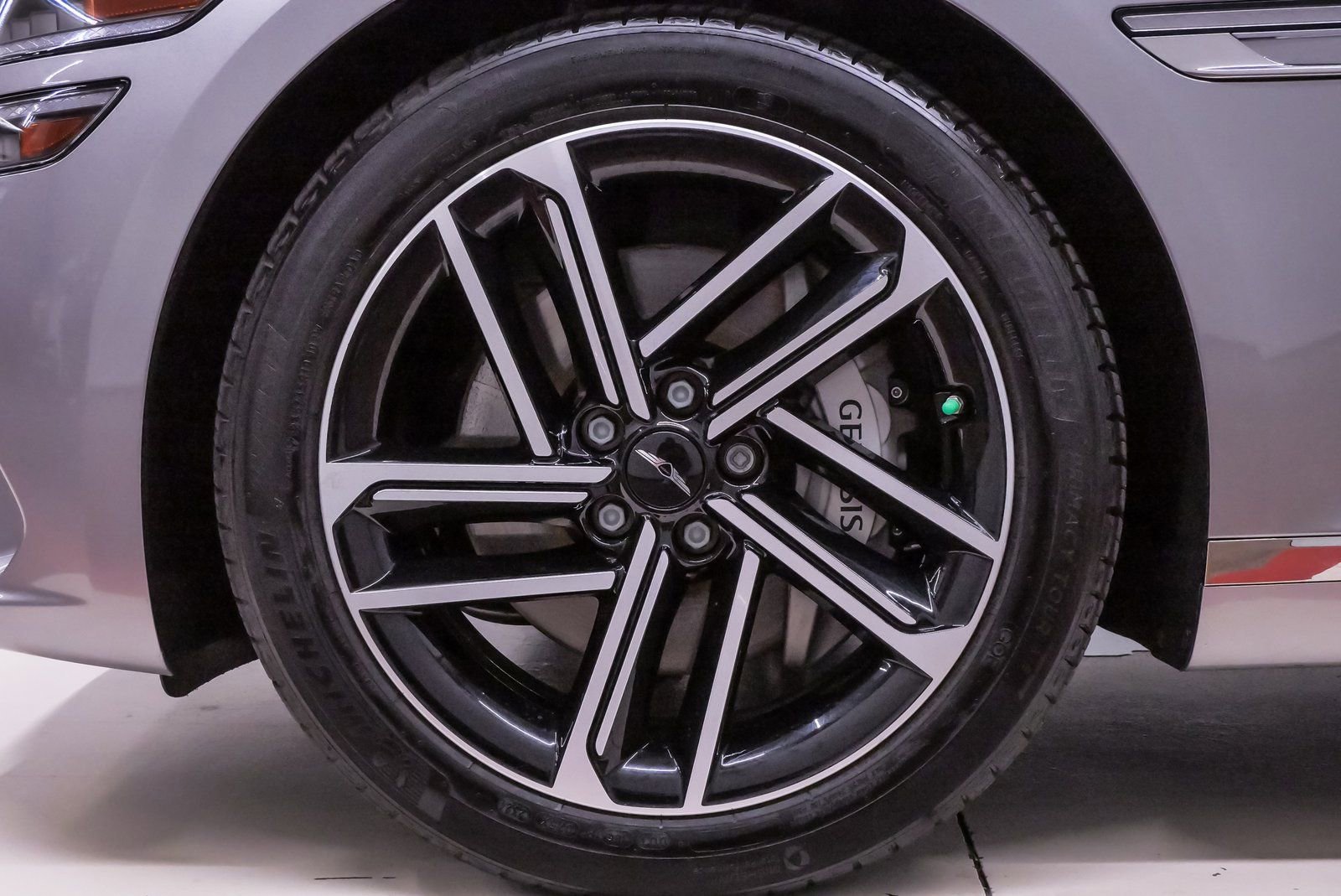 Certified 2025 Genesis G80 2.5T Advanced image 27