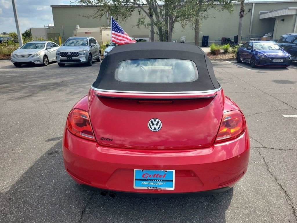 Used 2013 Volkswagen Beetle 2.5 image 12