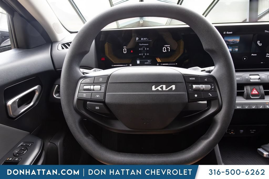 Used 2025 Kia K4 FWD image 5