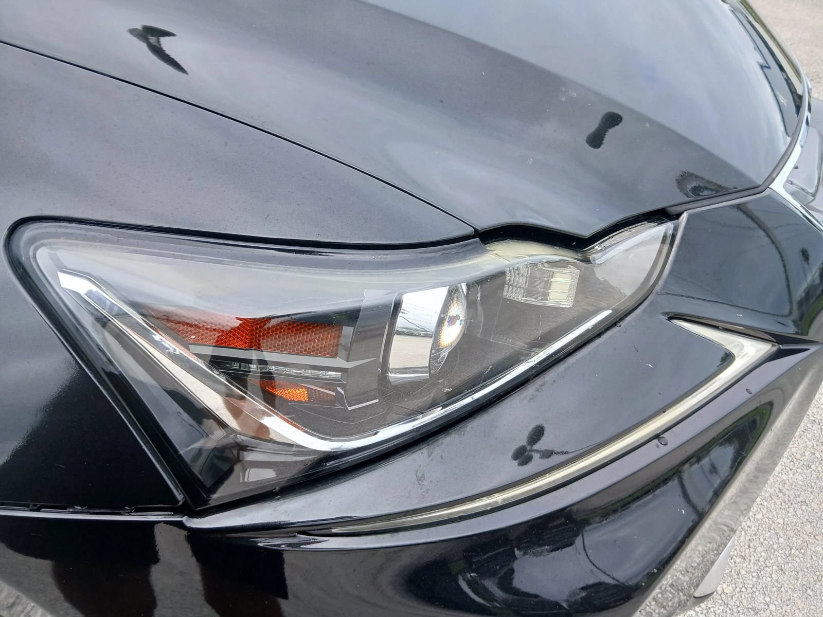 Used 2018 Lexus IS 300 w/ Premium Package RWD image 21