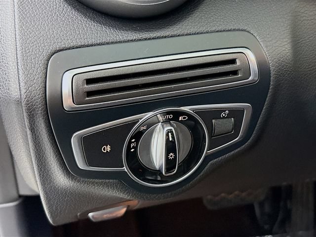 Used 2016 Mercedes-Benz C 300 4MATIC Sedan image 10