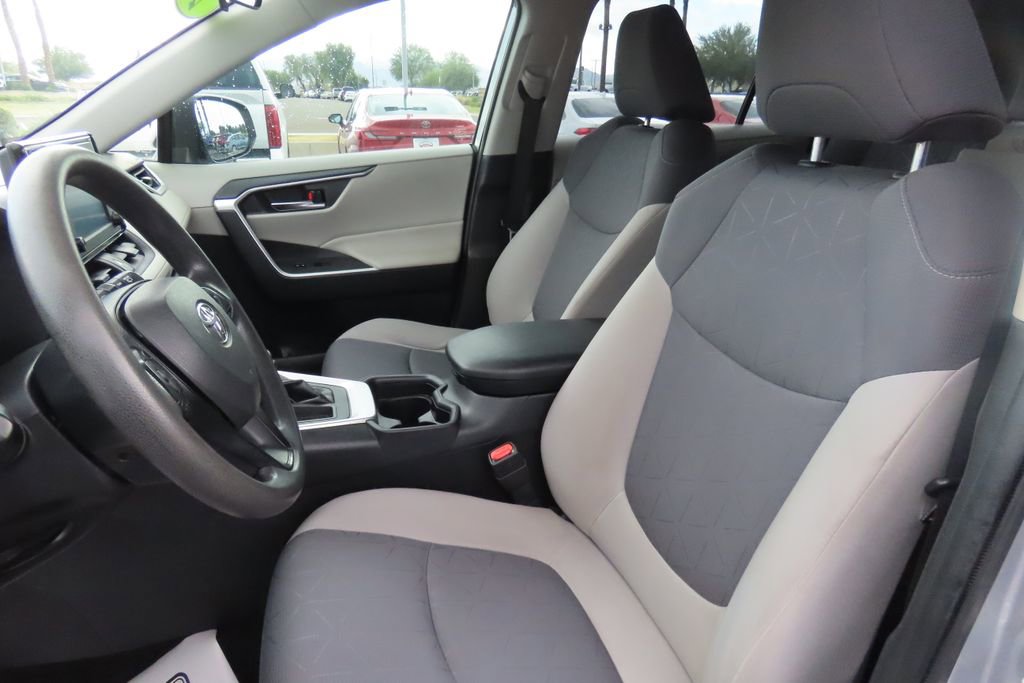 Certified 2019 Toyota RAV4 XLE image 19