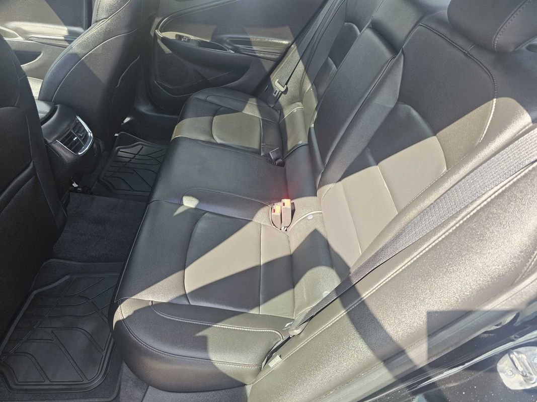 Used 2019 Chevrolet Malibu LT w/ Leather Package image 14