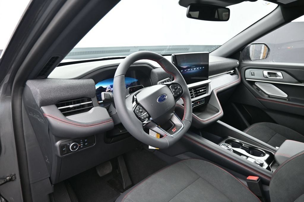 New 2026 Ford Explorer Platinum w/ LUX Leather Package AWD/4WD image 16