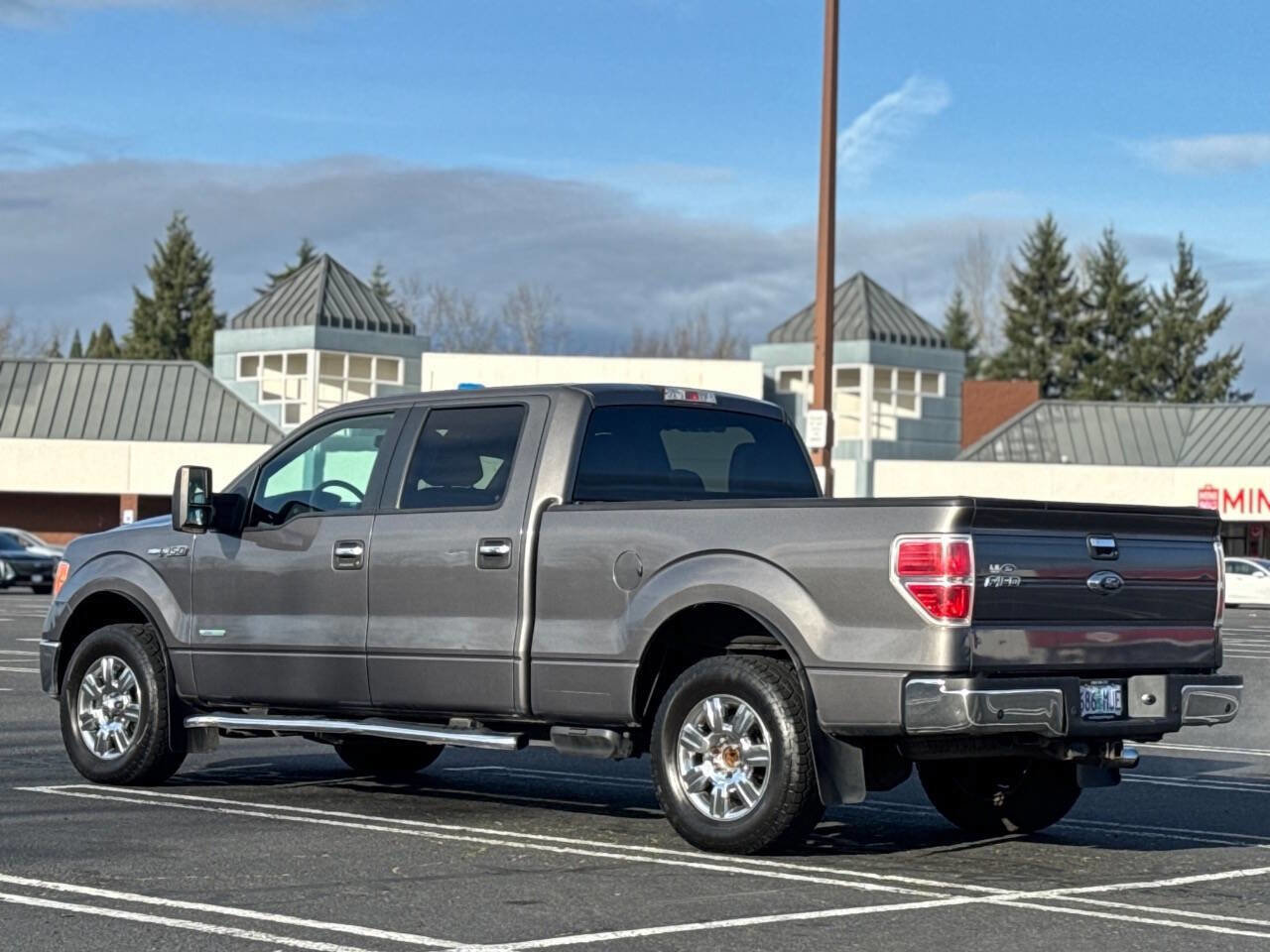 Used 2013 Ford F150 XLT w/ Luxury Equipment Group AWD/4WD image 13