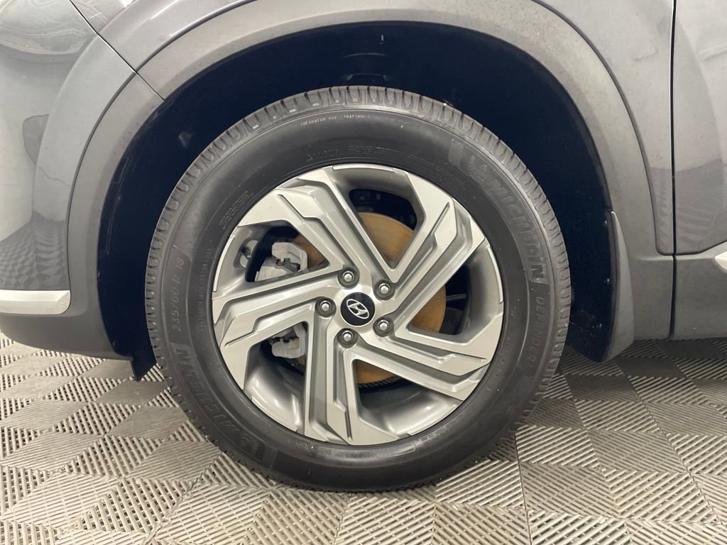 Used 2021 Hyundai Santa Fe SEL w/ Convenience Package image 13