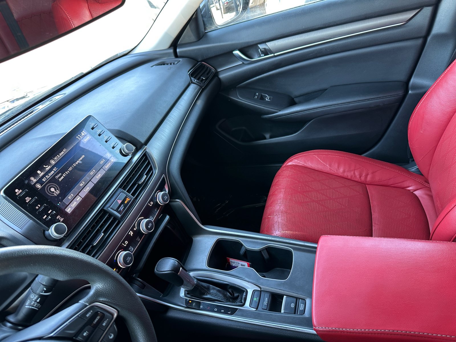 Used 2021 Honda Accord LX image 24