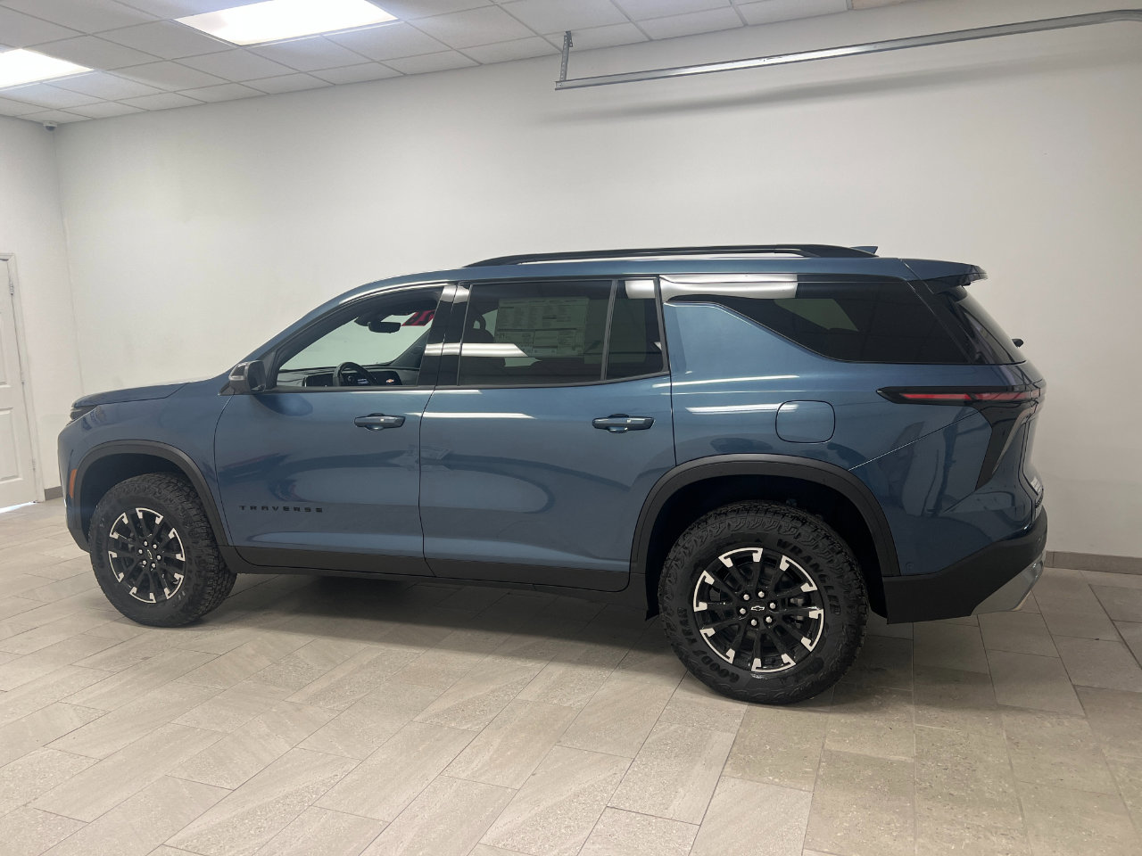 New 2026 Chevrolet Traverse Z71 w/ Enhanced Driving Package image 14