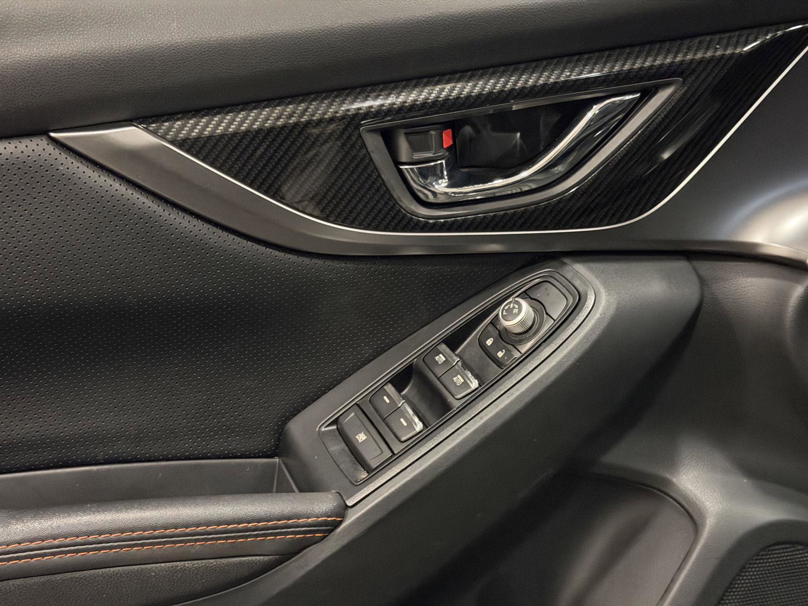 Used 2020 Subaru Crosstrek 2.0i Limited w/ Moonroof Package w/Navigation image 14