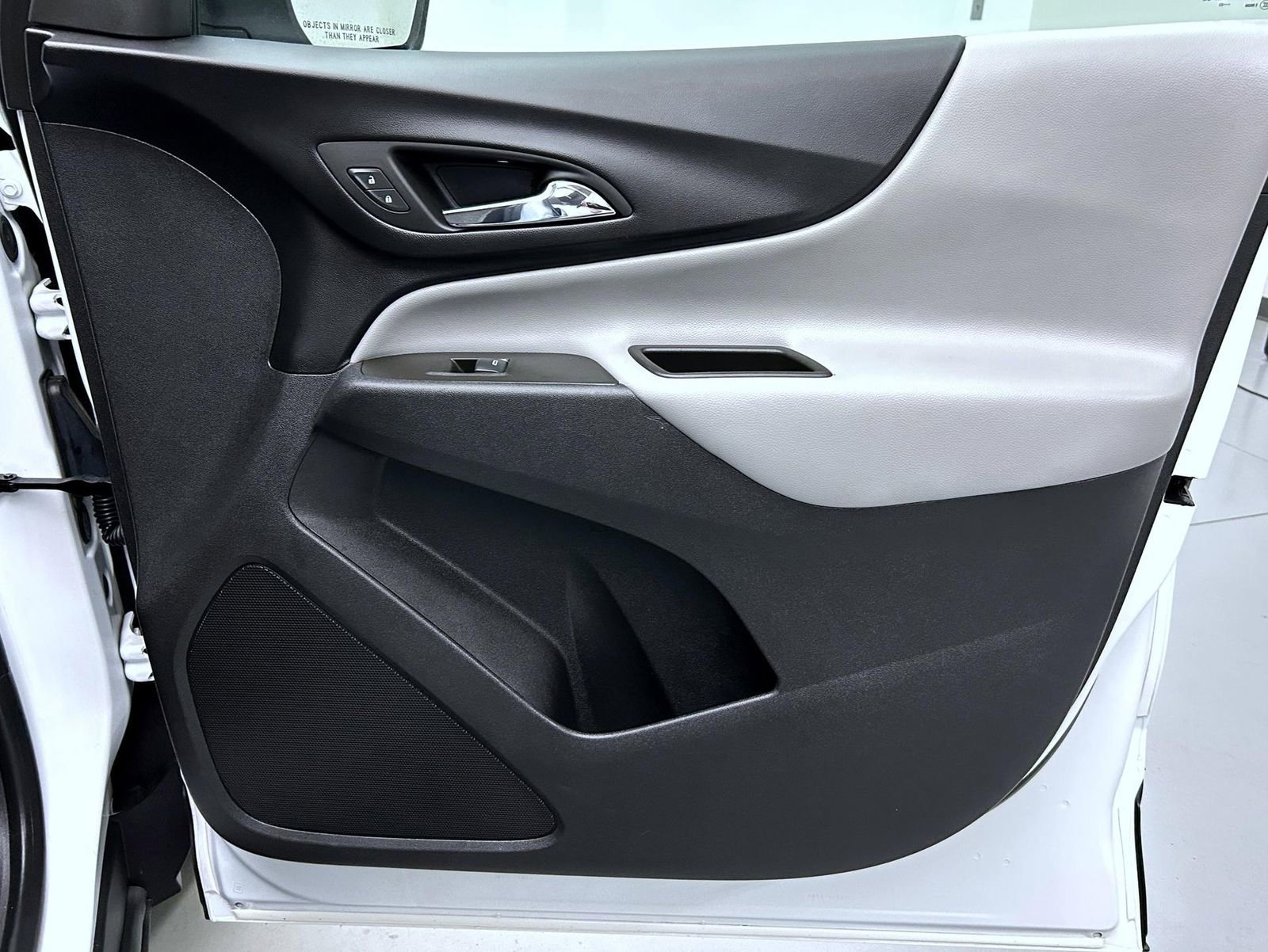 Used 2023 Chevrolet Equinox LT image 16