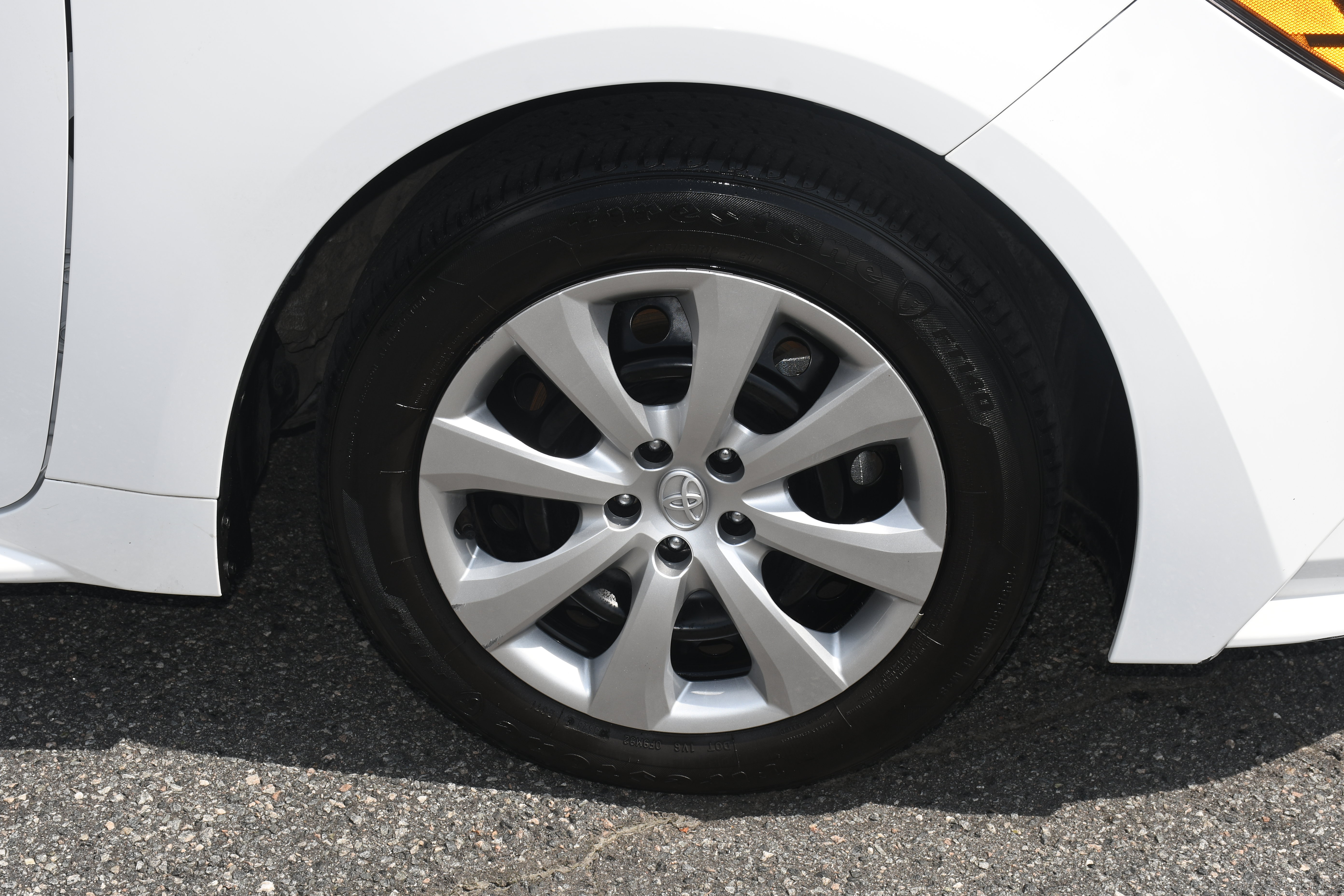 Certified 2025 Toyota Corolla LE FWD image 20