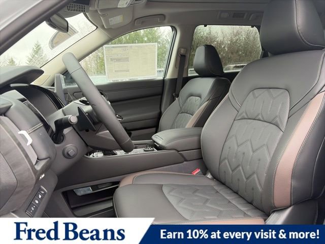 New 2026 Nissan Pathfinder Platinum image 10