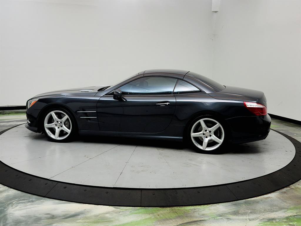 Used 2013 Mercedes-Benz SL 550 image 8
