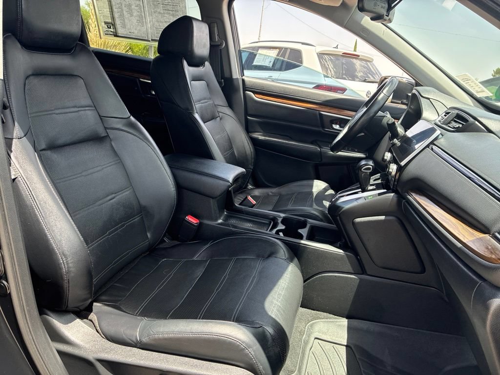 Used 2017 Honda CR-V Touring image 12