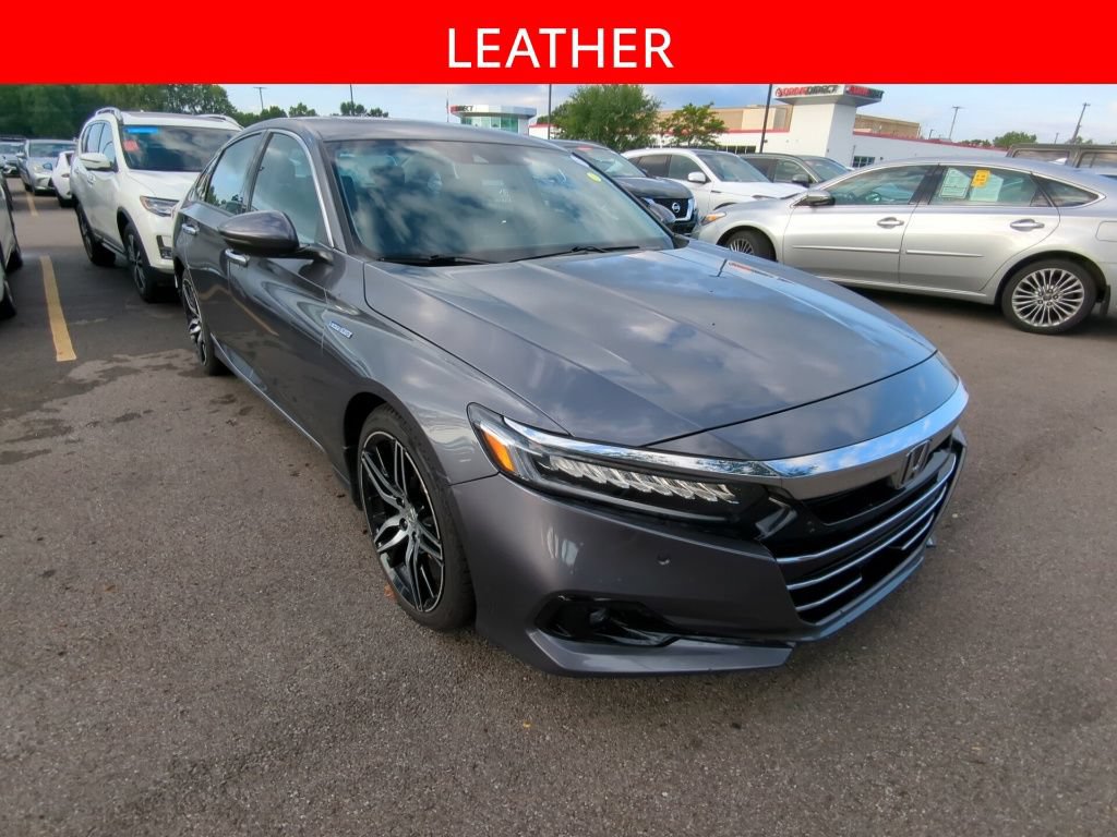Used 2022 Honda Accord Touring image 3