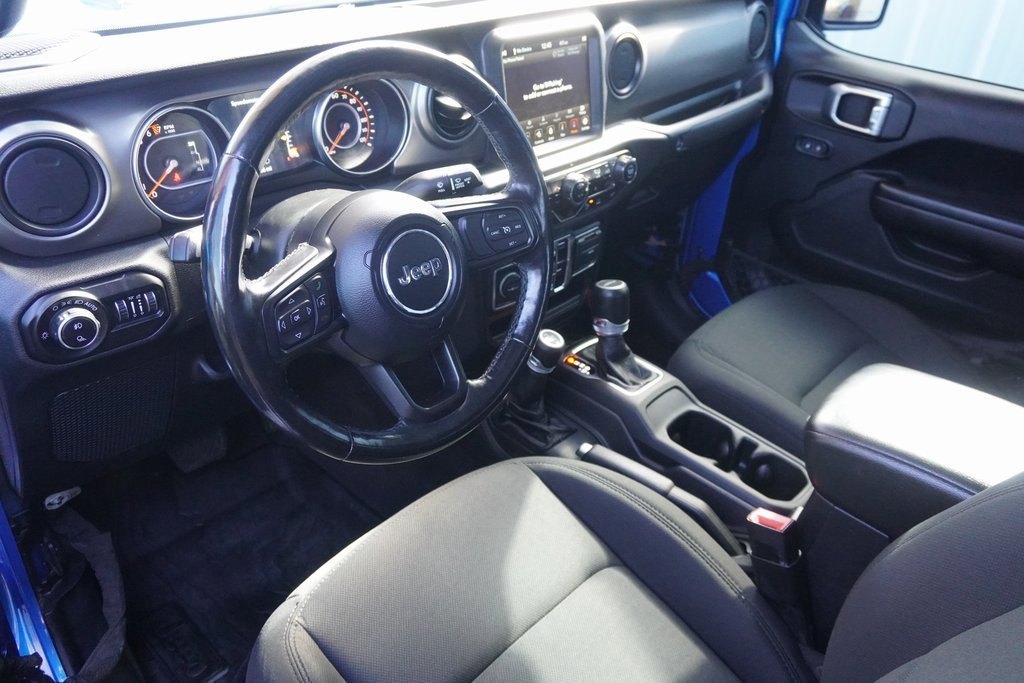 Used 2021 Jeep Gladiator Willys image 9