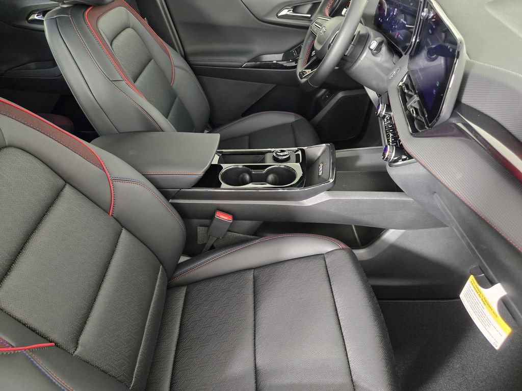 New 2026 Chevrolet Equinox RS w/ Convenience Package III FWD image 15