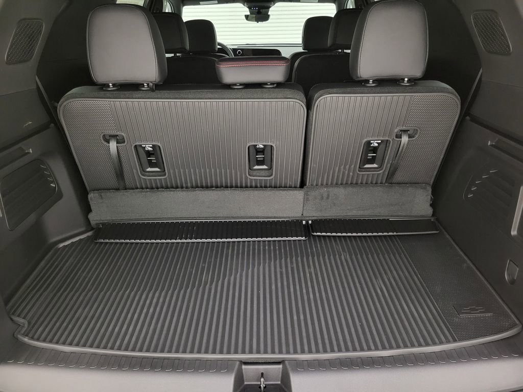 New 2026 Chevrolet Traverse Z71 w/ Driver Confidence Package image 27
