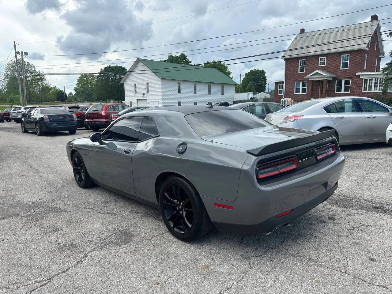 Used 2018 Dodge Challenger R/T w/ Blacktop Package image 8