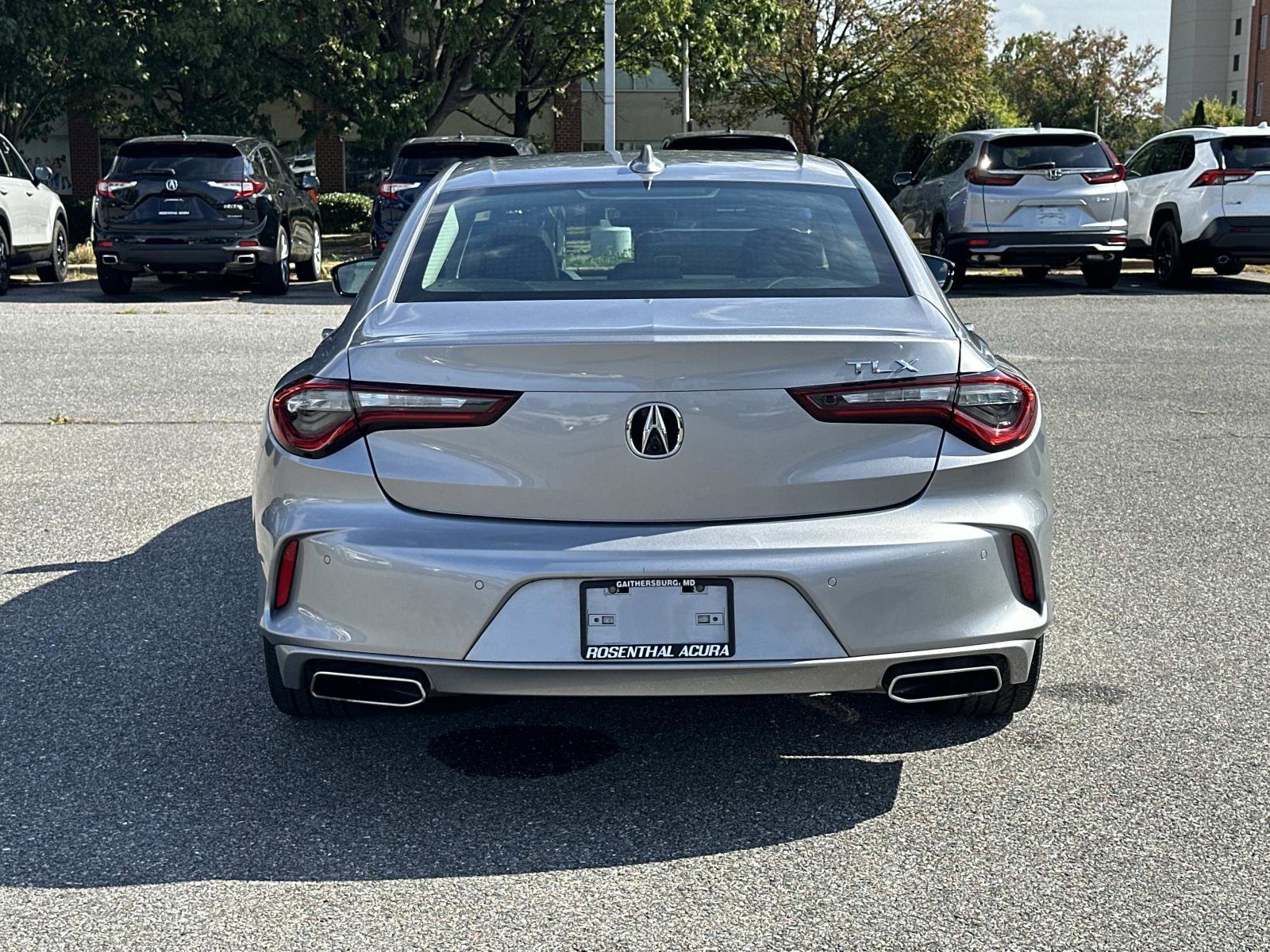 Certified 2022 Acura TLX w/ Technology Package image 5