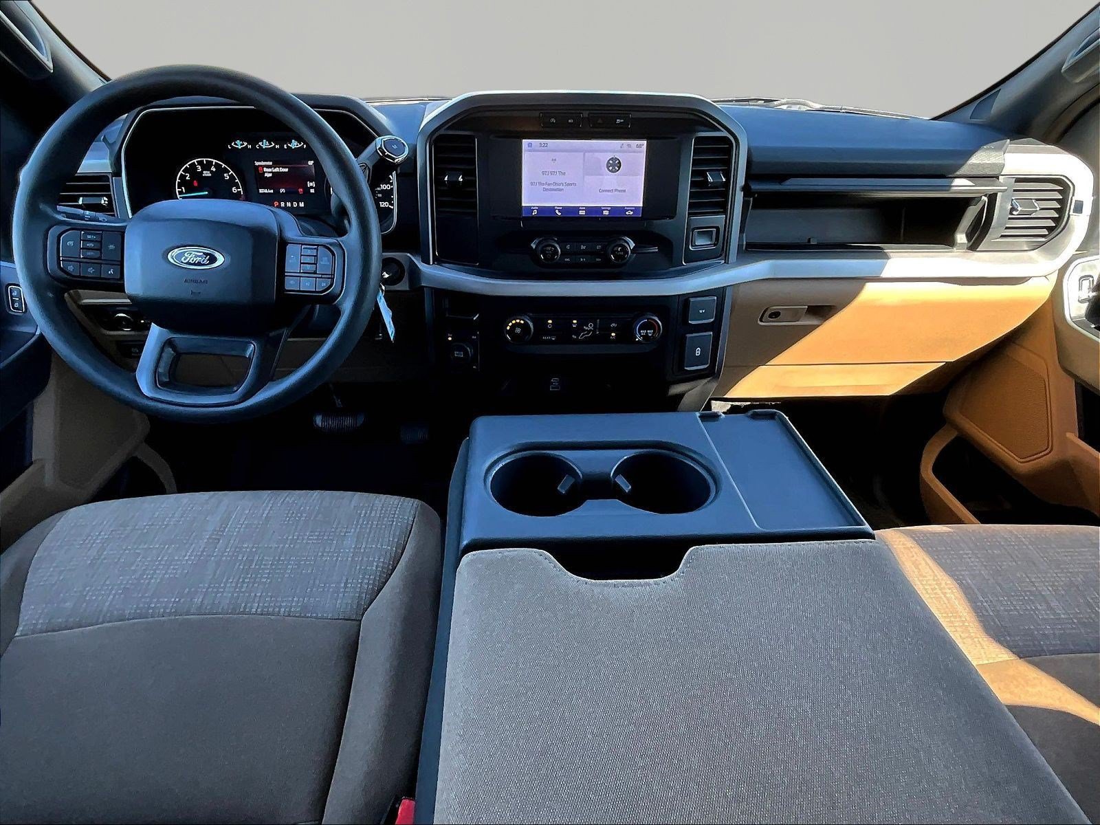 Used 2023 Ford F150 XLT AWD/4WD image 8