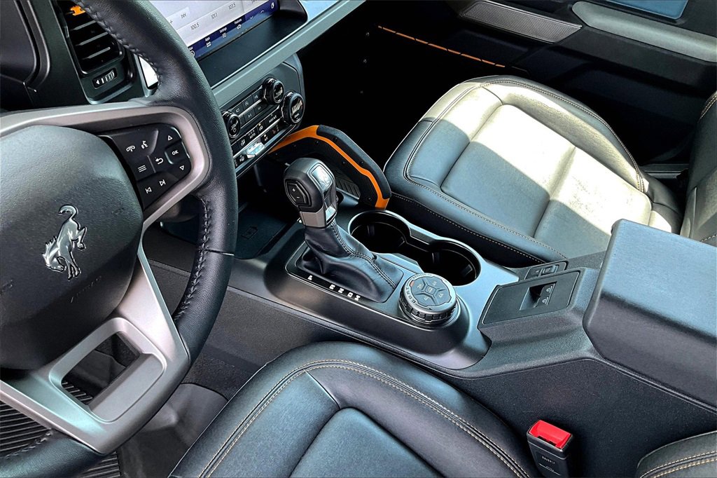 Used 2023 Ford Bronco Badlands image 8