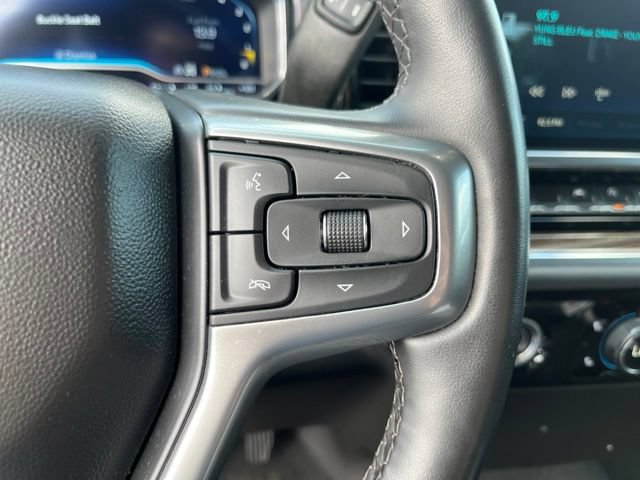 Used 2023 Chevrolet Silverado 1500 LT AWD/4WD image 22